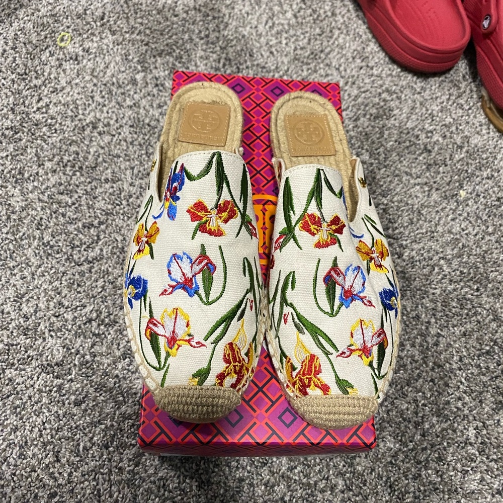 Tory Burch Espadrilles- like new